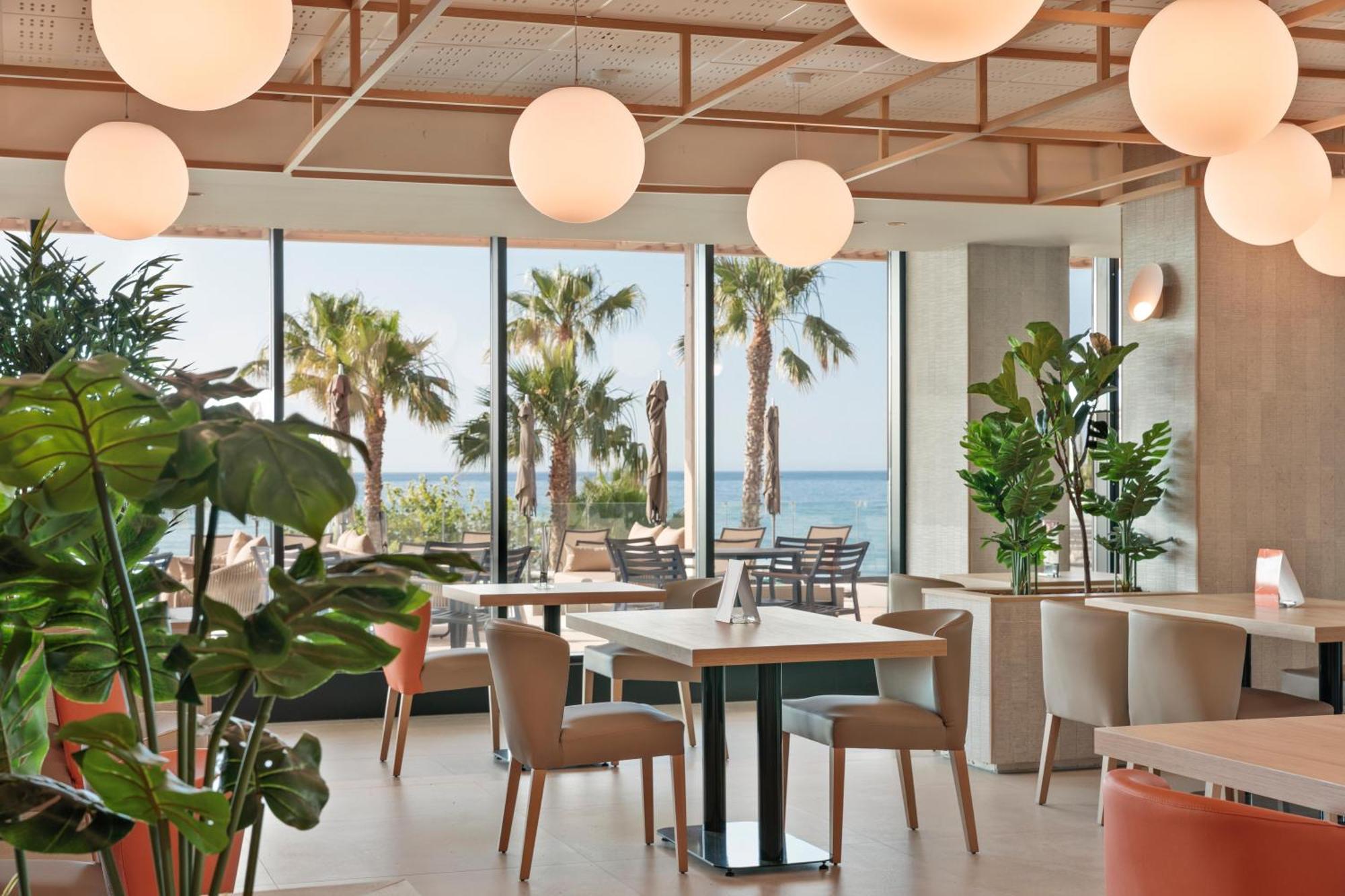 Triton 4* Benalmádena